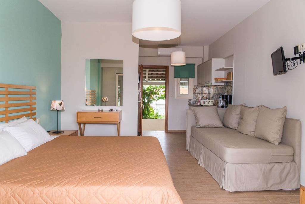 Lemonia Accommodations Agios Sostis  Exterior foto
