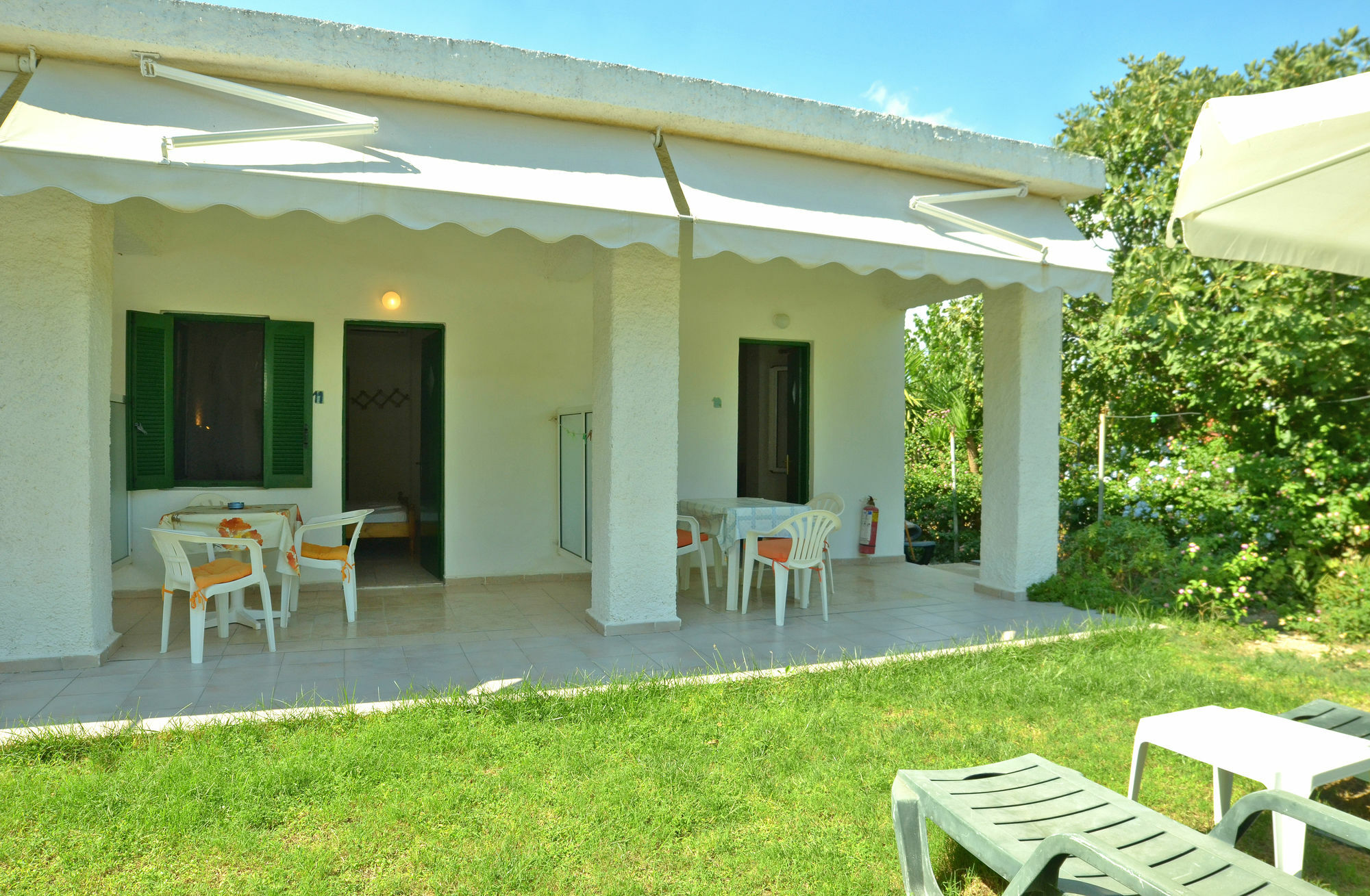 Lemonia Accommodations Agios Sostis  Exterior foto